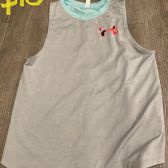 Under armour tank top - Picture 1 of 2